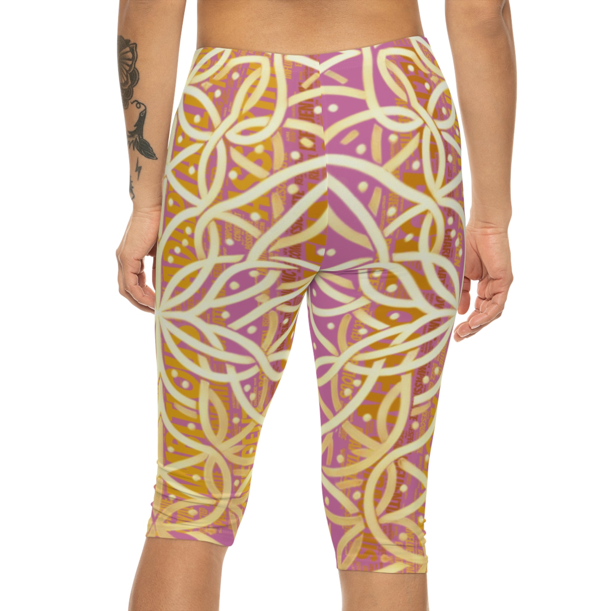 Light Pink Chic Women's Capri Leggings - Stylish Yoga Pants & Activewear