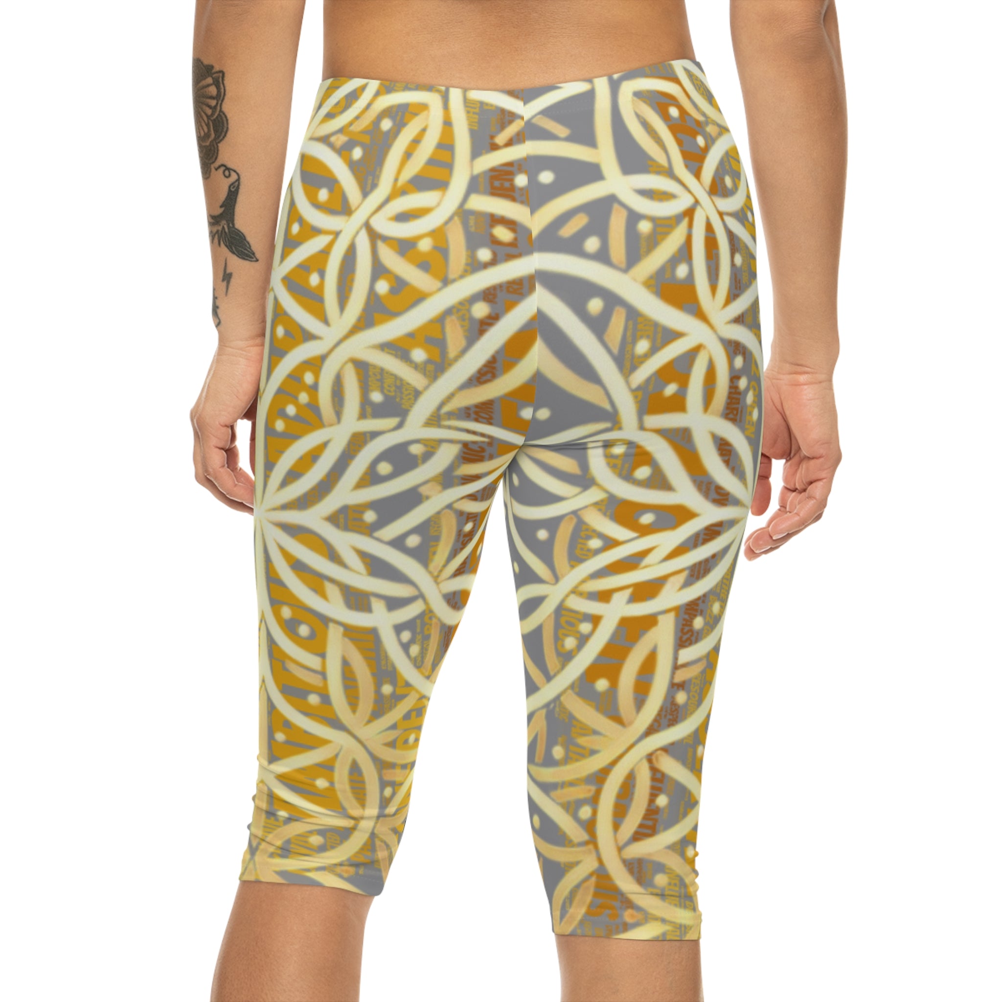 Grey Chic Women's Capri Leggings - Stylish Yoga Pants & Activewear