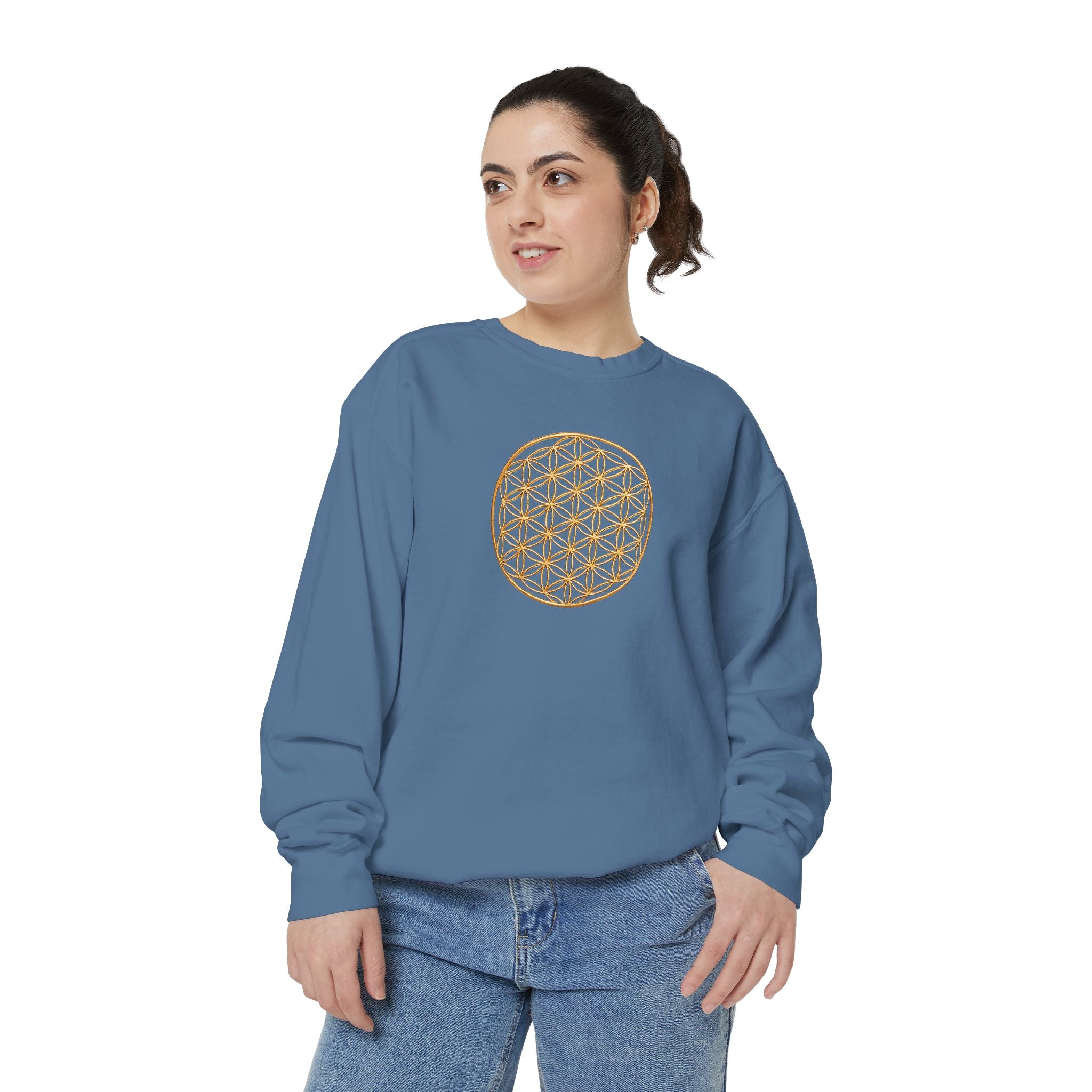Bozz Queen Women Garment-Dyed Sweatshirt - Flower of Life Design