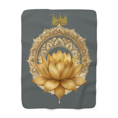 Crown Chakra Violet Lotus Sherpa Blanket - Divine Connection & Meditation