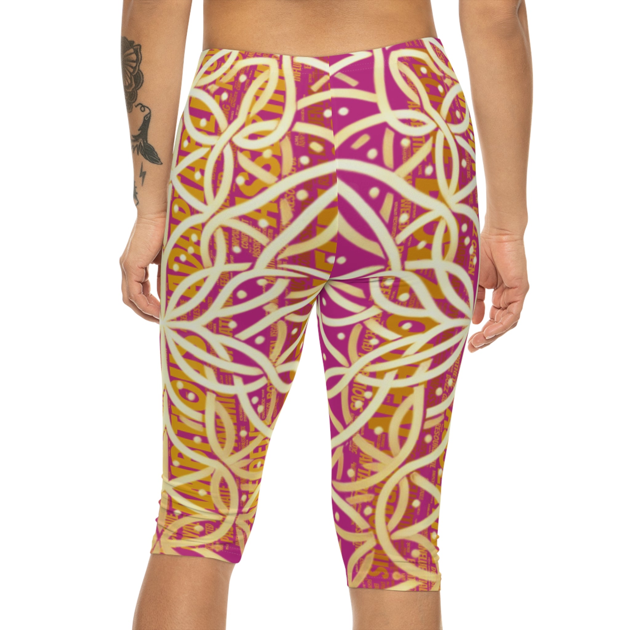 Pink Chic Women's Capri Leggings - Stylish Yoga Pants & Activewear